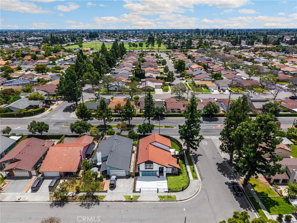 11502 Bingham Cerritos, CA 90703