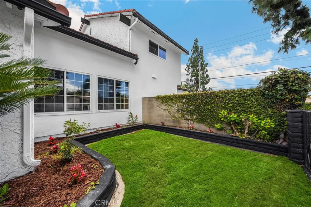 11502 Bingham Cerritos, CA 90703