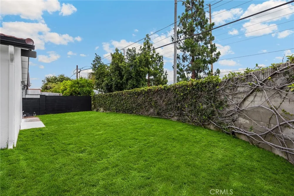 11502 Bingham Cerritos, CA 90703