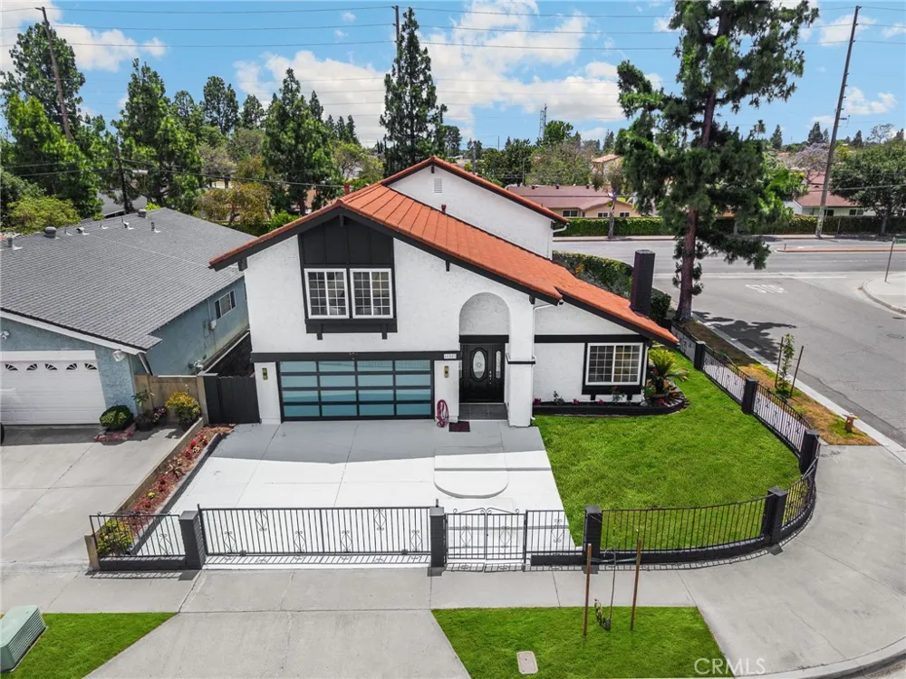 11502 Bingham Cerritos, CA 90703
