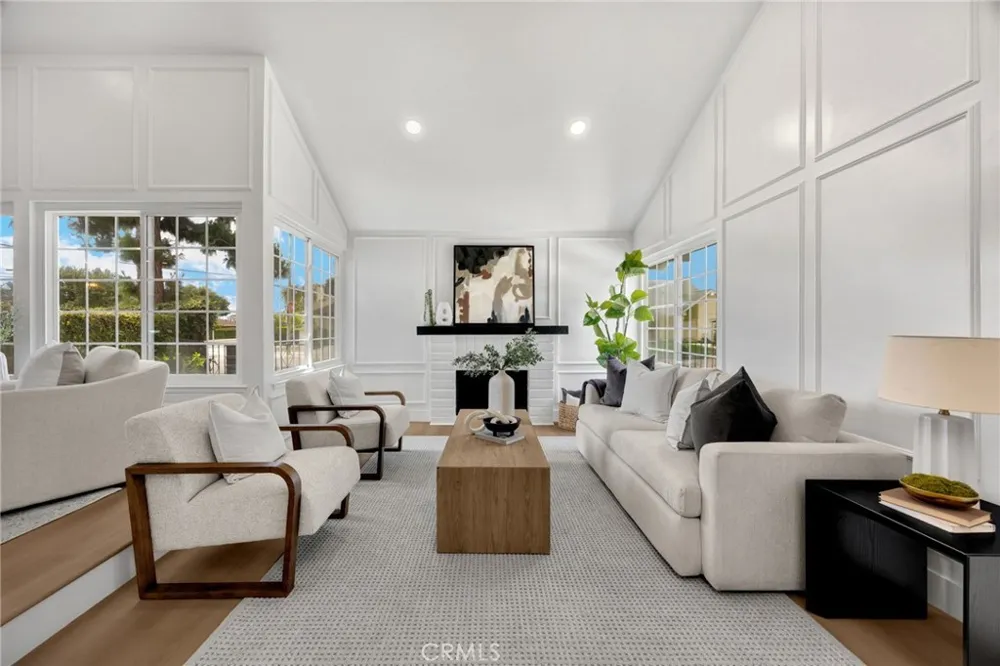 11502 Bingham Cerritos, CA 90703