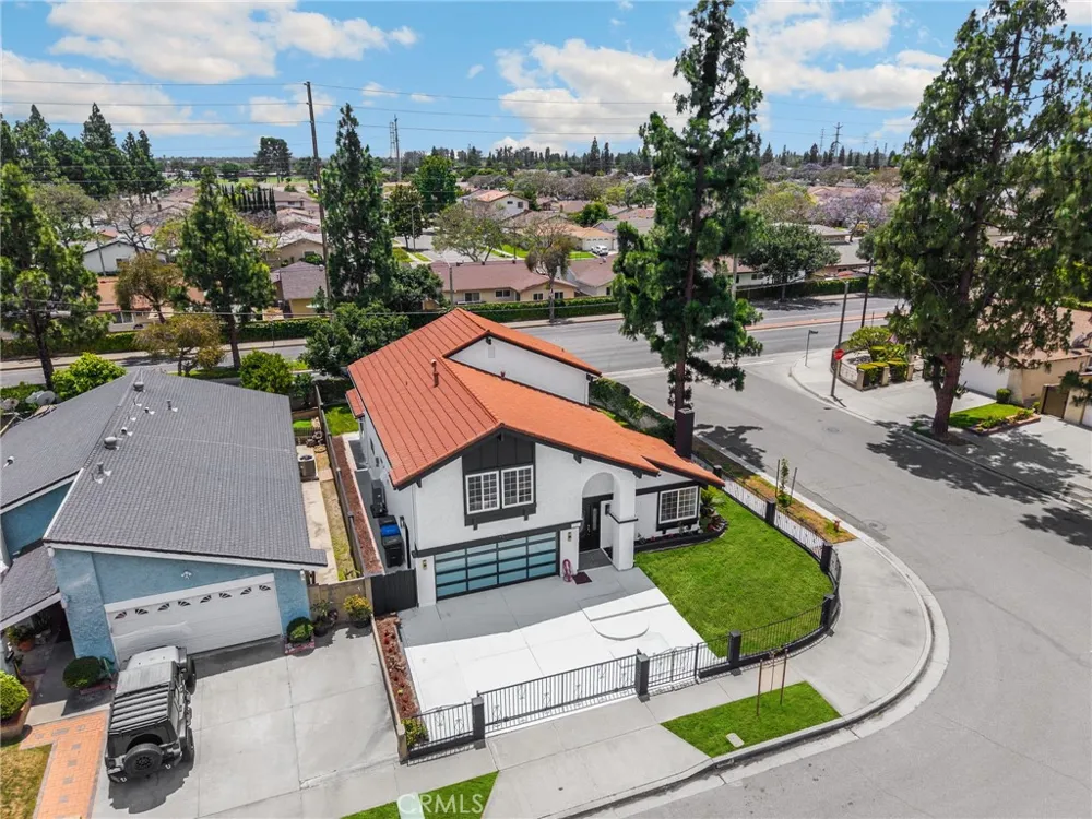 11502 Bingham Cerritos, CA 90703