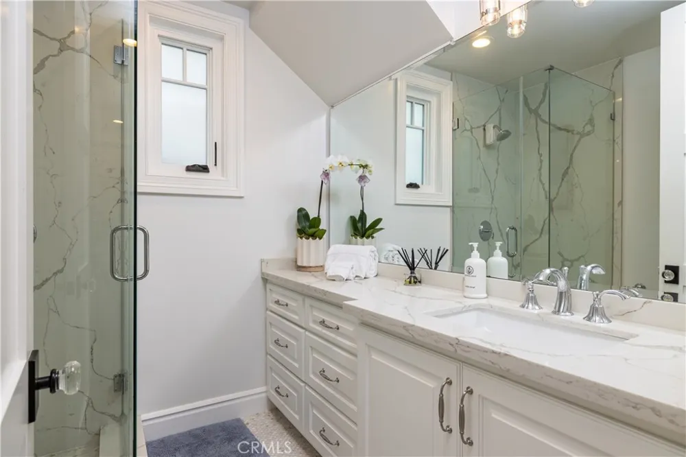 1508 E Balboa Boulevard Newport Beach, CA 92661