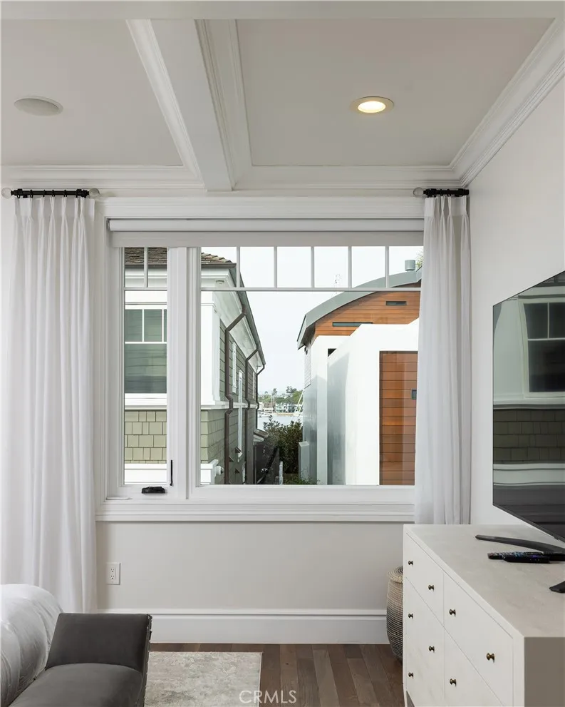 1508 E Balboa Boulevard Newport Beach, CA 92661