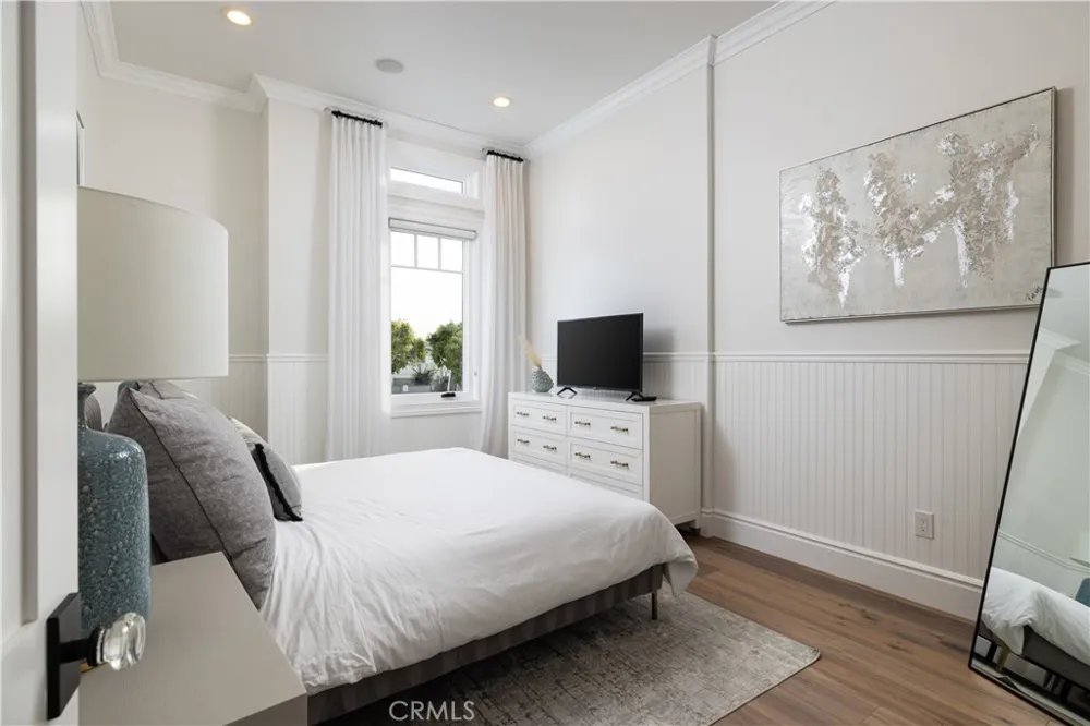 1508 E Balboa Boulevard Newport Beach, CA 92661