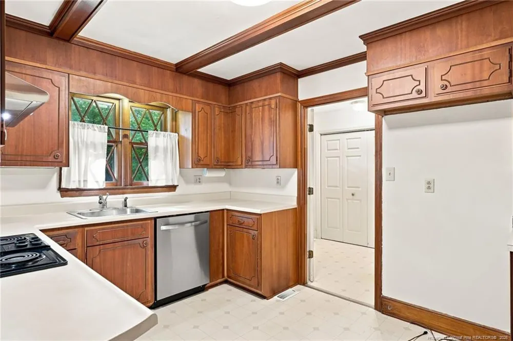 12421 Appin Road Laurinburg, NC 28352