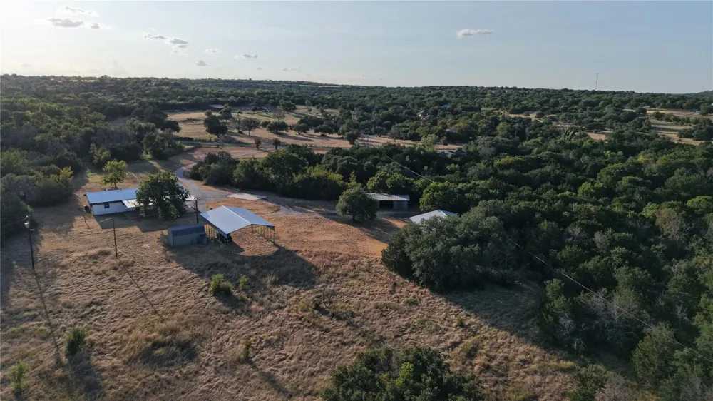170 High Ridge Drive Azle, TX 76020