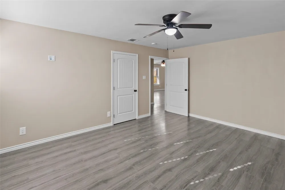 170 High Ridge Drive Azle, TX 76020