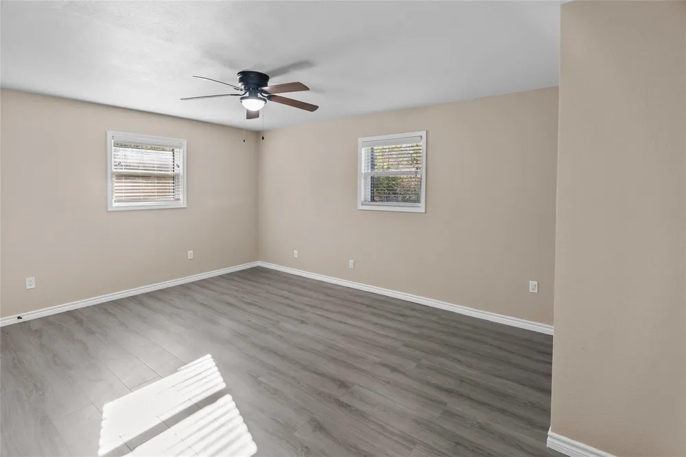170 High Ridge Drive Azle, TX 76020