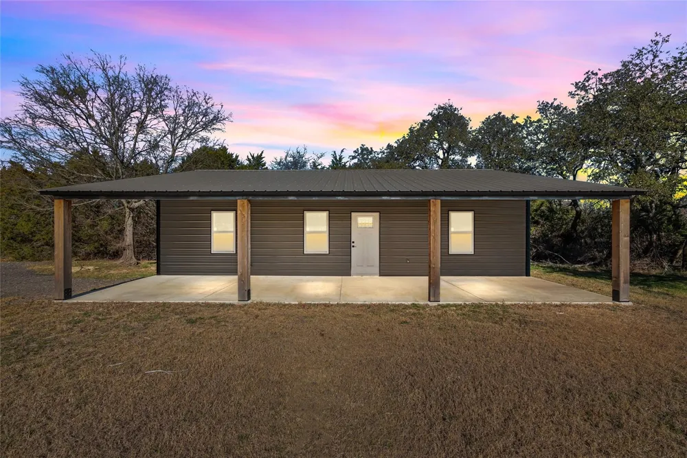 170 High Ridge Drive Azle, TX 76020