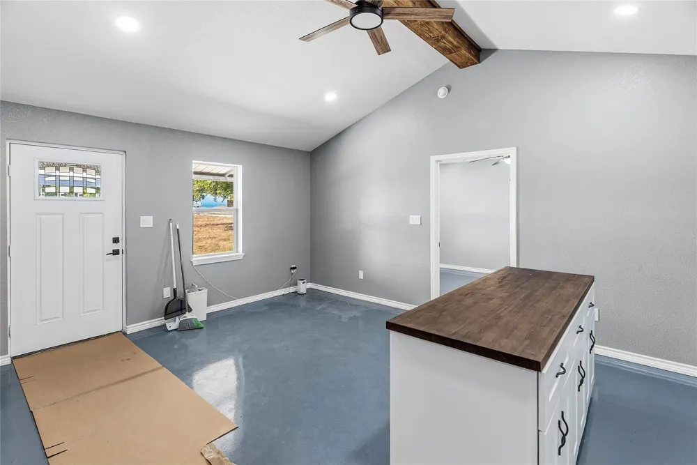 170 High Ridge Drive Azle, TX 76020
