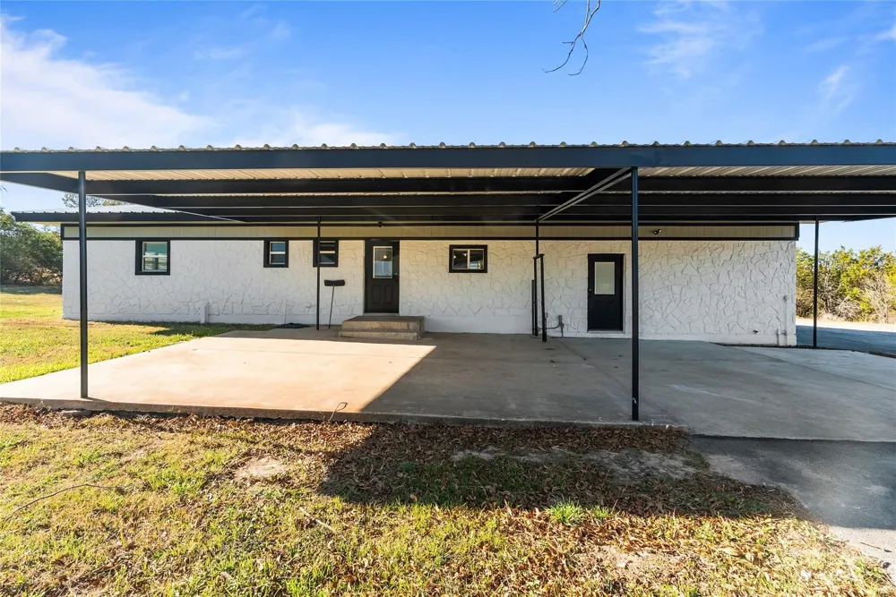 170 High Ridge Drive Azle, TX 76020
