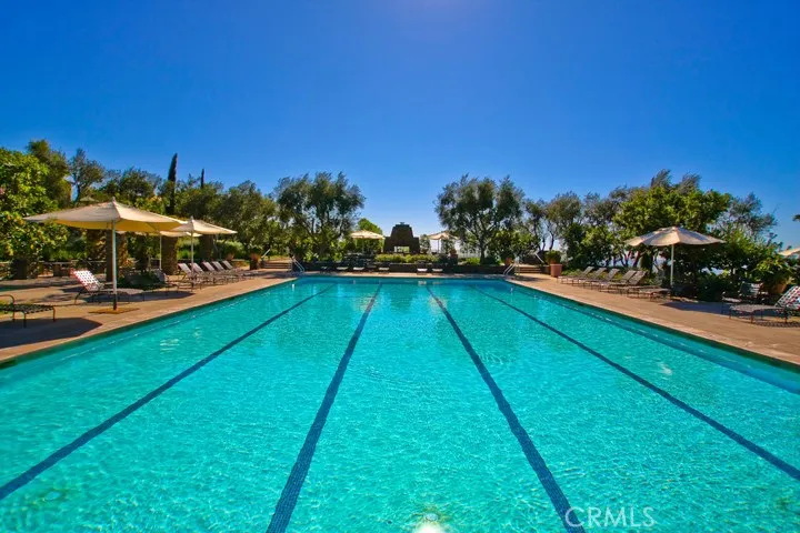 6 Gentle Breeze Newport Coast, CA 92657