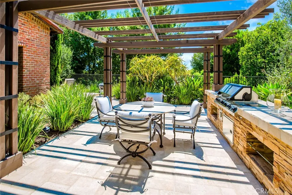 6 Gentle Breeze Newport Coast, CA 92657