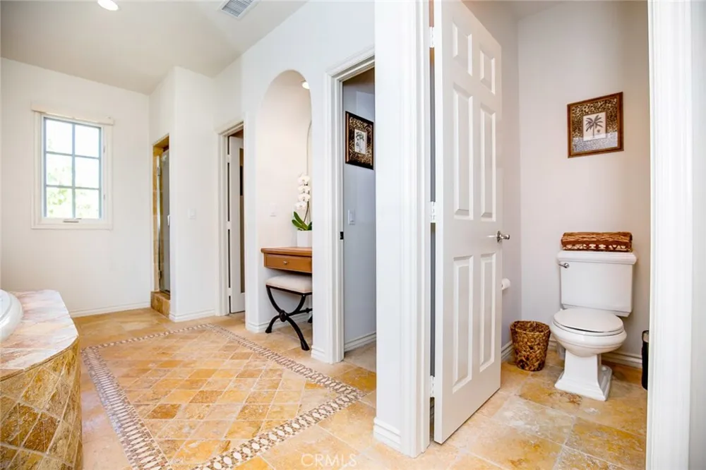 6 Gentle Breeze Newport Coast, CA 92657