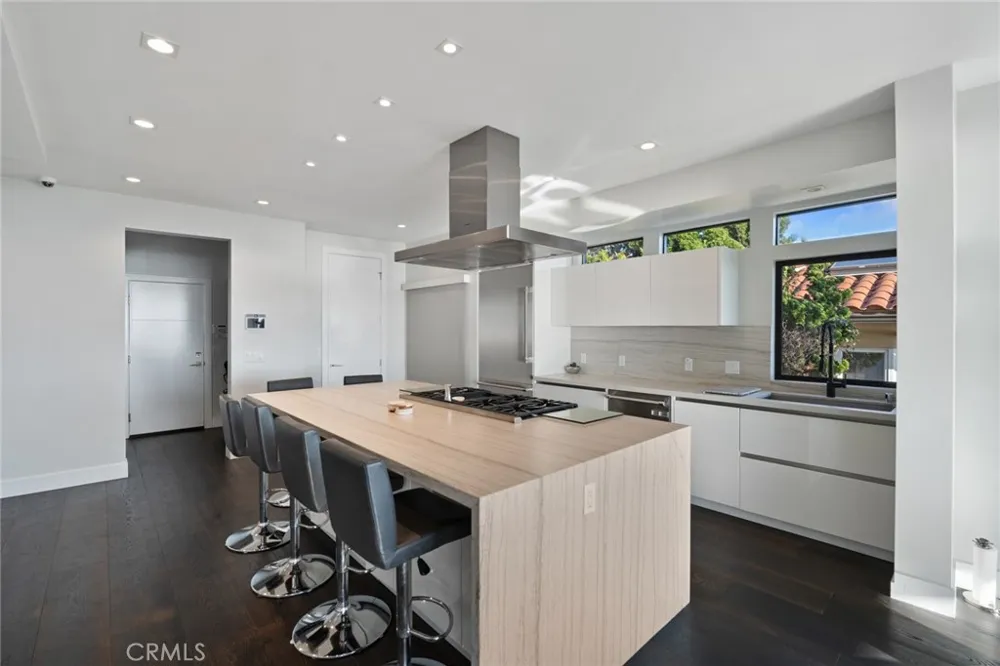 22862 Via Genoa Dana Point, CA 92629