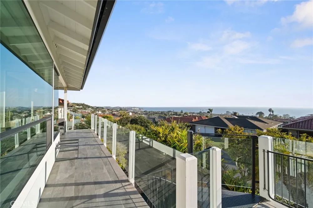 22862 Via Genoa Dana Point, CA 92629