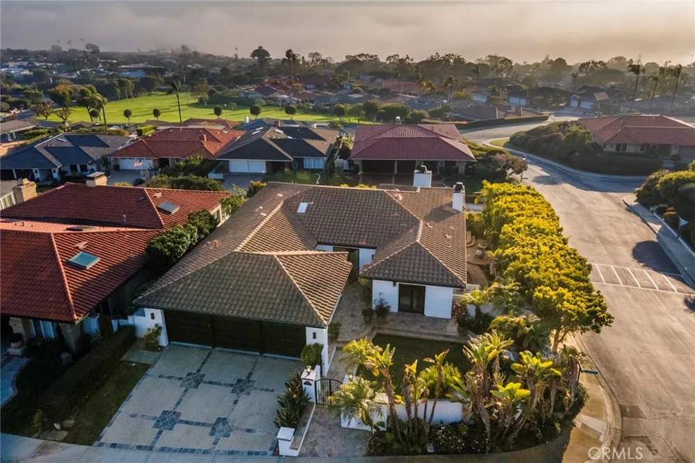 22862 Via Genoa Dana Point, CA 92629