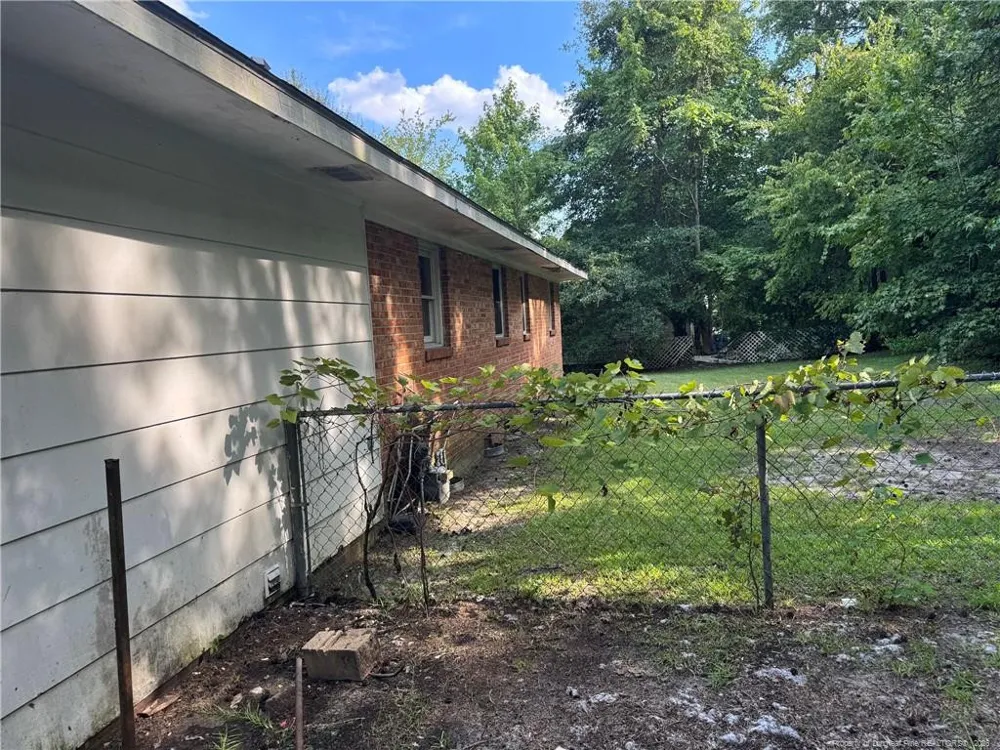 1623 Gibson Street Fayetteville, NC 28301