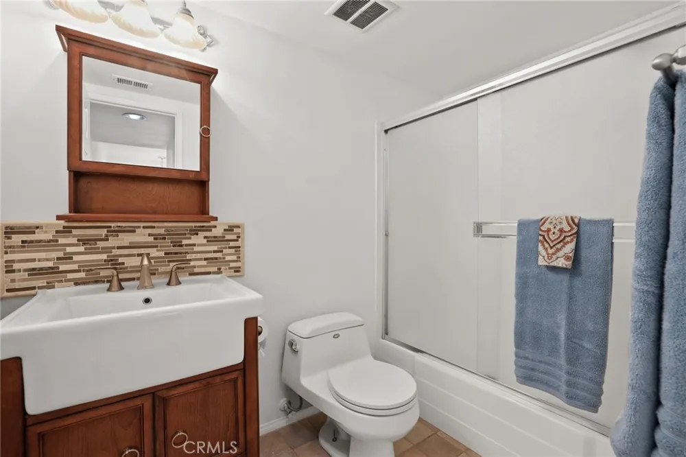11 Northwind Court Newport Beach, CA 92663