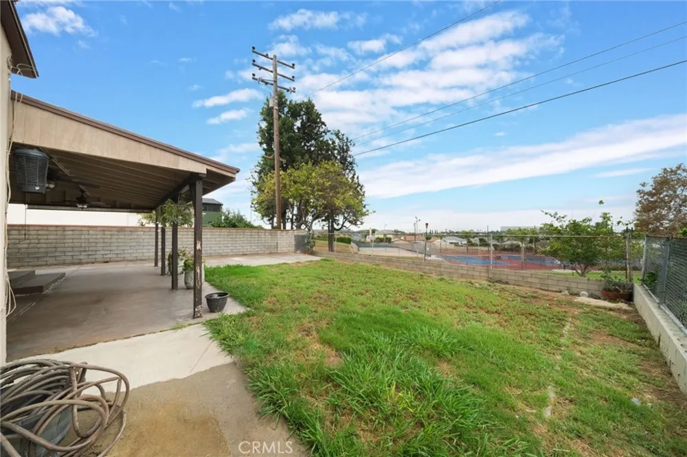 2001 Heather Monterey Park, CA 91755