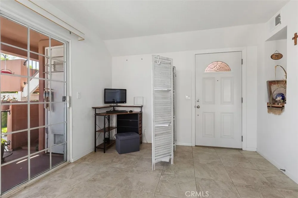 409 Utica #D43 Huntington Beach, CA 92648