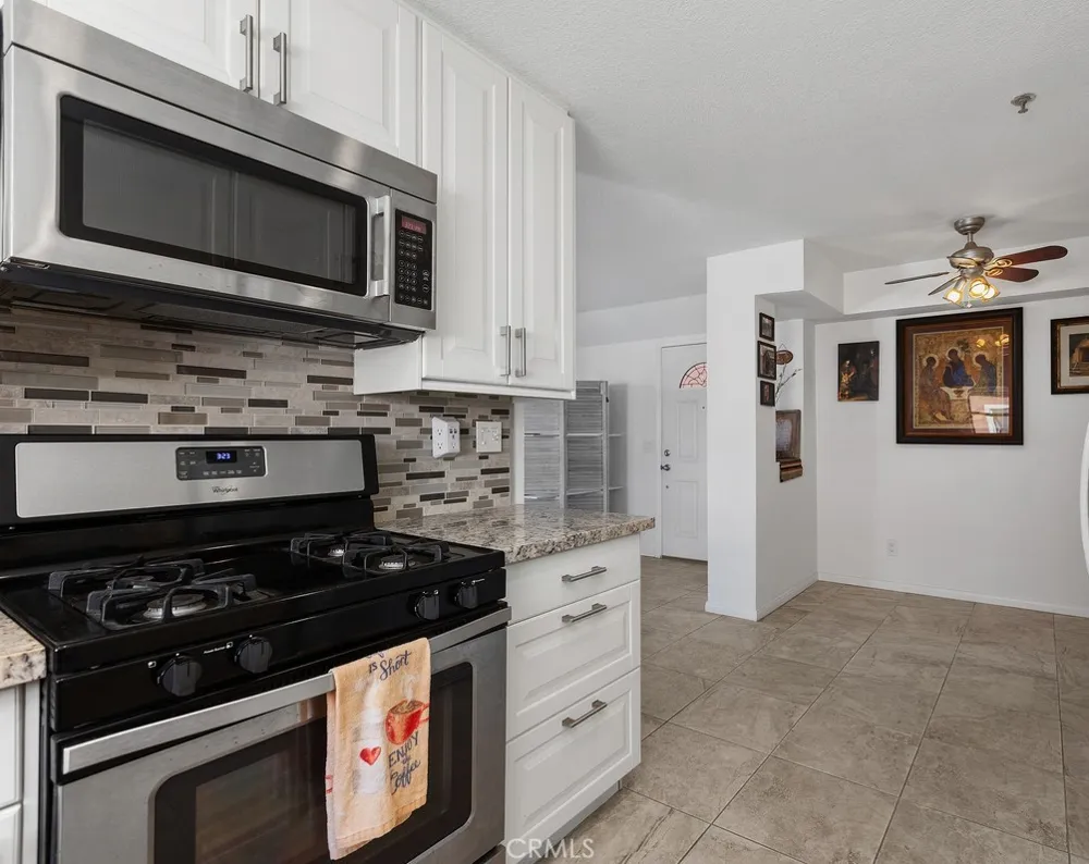 409 Utica #D43 Huntington Beach, CA 92648