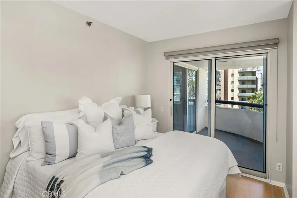 525 E Seaside #403 Long Beach, CA 90802