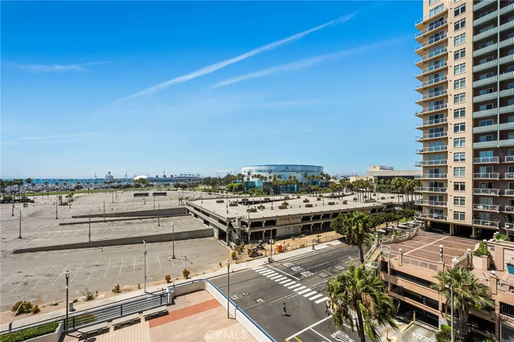 525 E Seaside #403 Long Beach, CA 90802