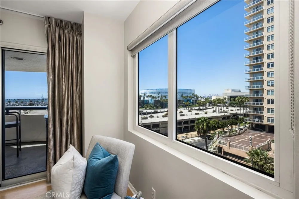 525 E Seaside #403 Long Beach, CA 90802