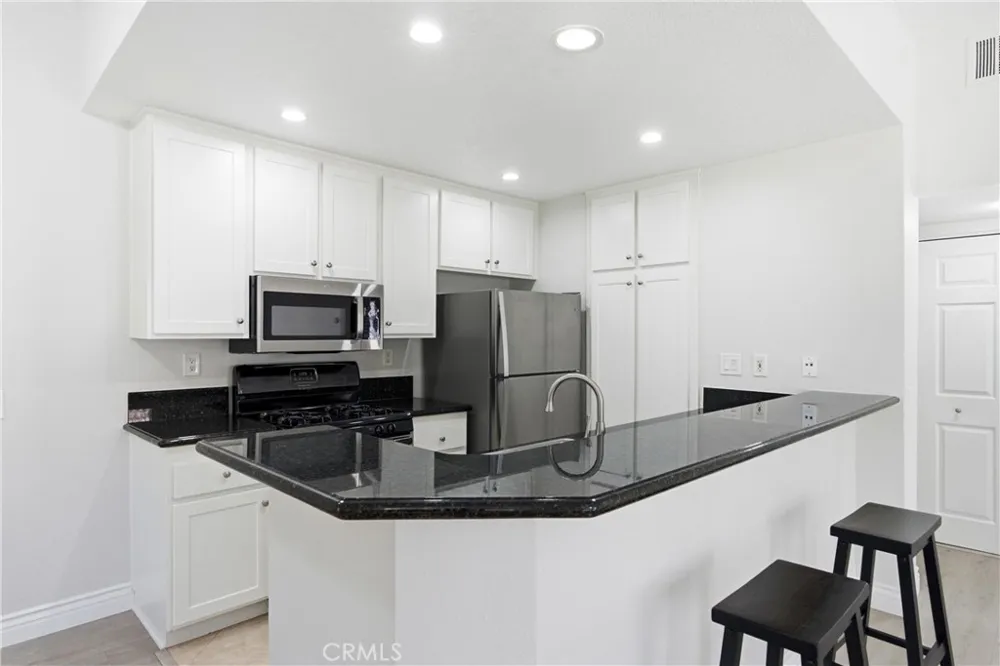25215 Via Lido Laguna Niguel, CA 92677