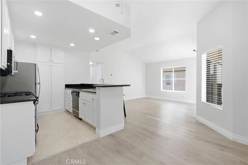 25215 Via Lido Laguna Niguel, CA 92677