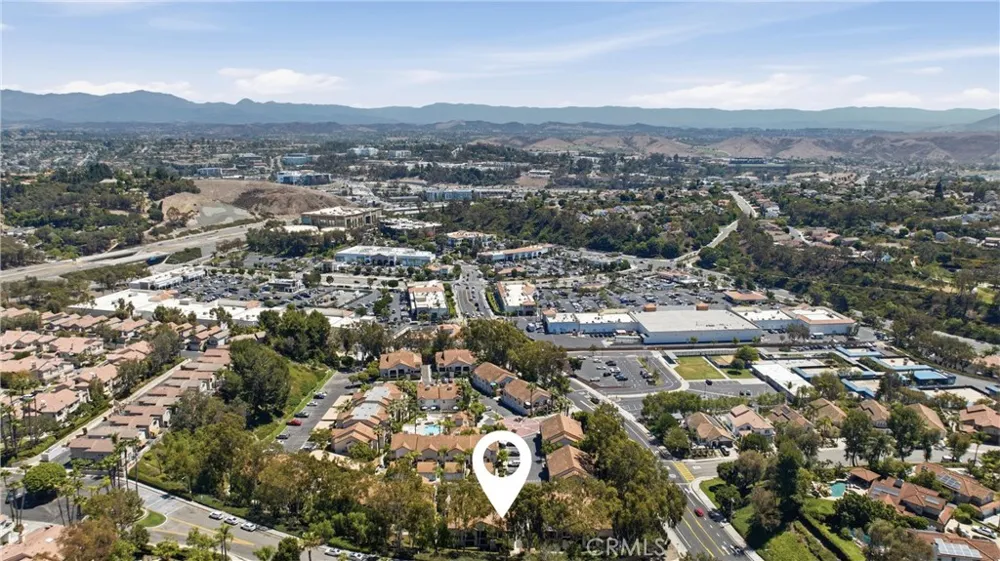 25215 Via Lido Laguna Niguel, CA 92677