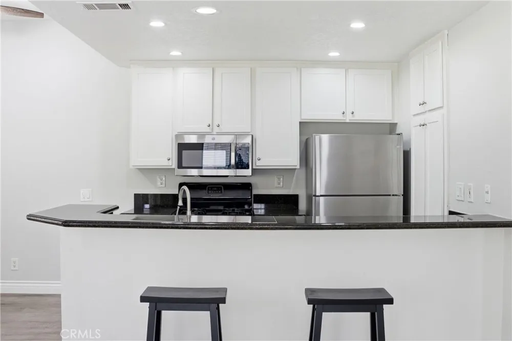 25215 Via Lido Laguna Niguel, CA 92677
