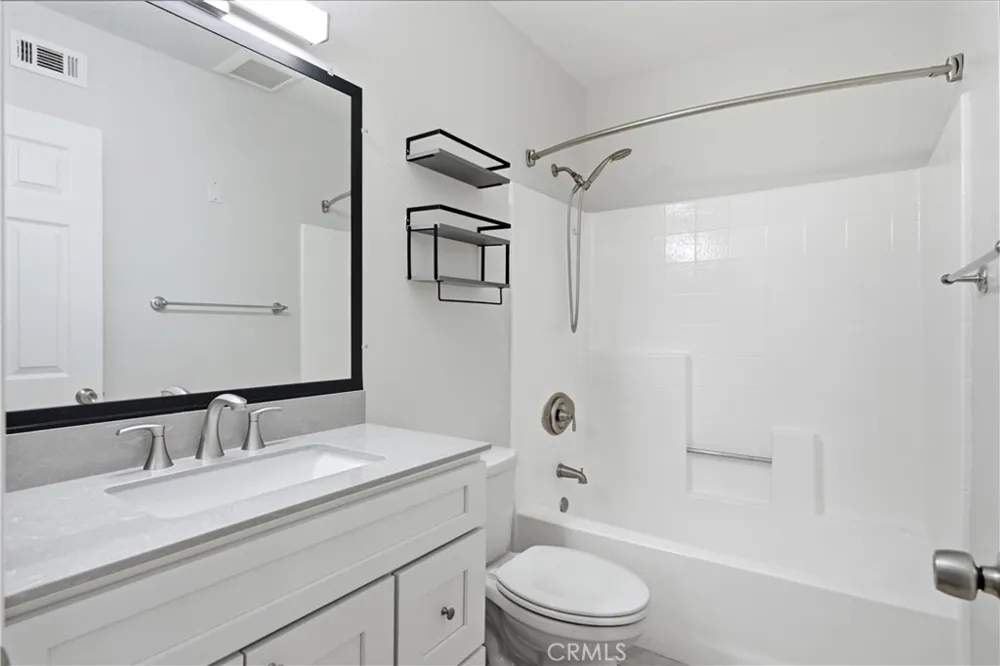 25215 Via Lido Laguna Niguel, CA 92677