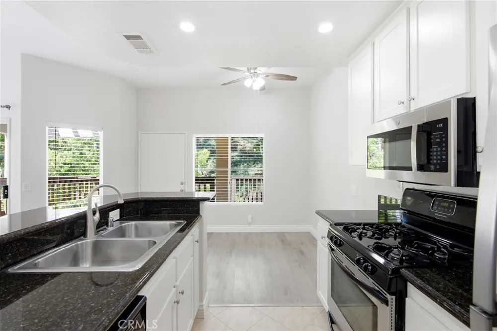 25215 Via Lido Laguna Niguel, CA 92677
