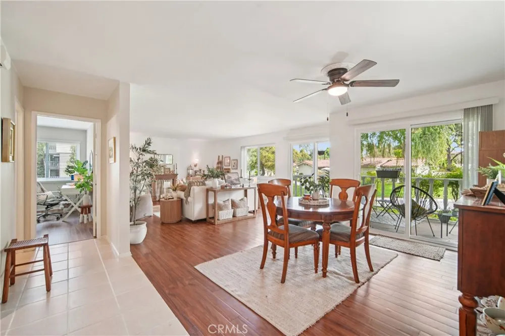 2402 Via Mariposa W #1E Laguna Woods, CA 92637
