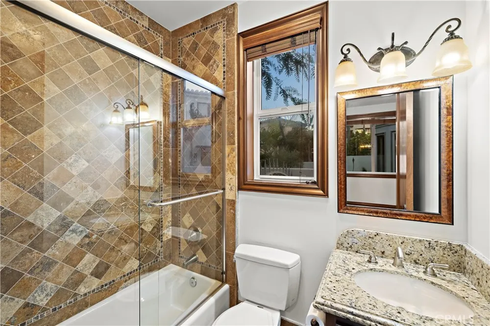 3811 Vista Blanca San Clemente, CA 92672