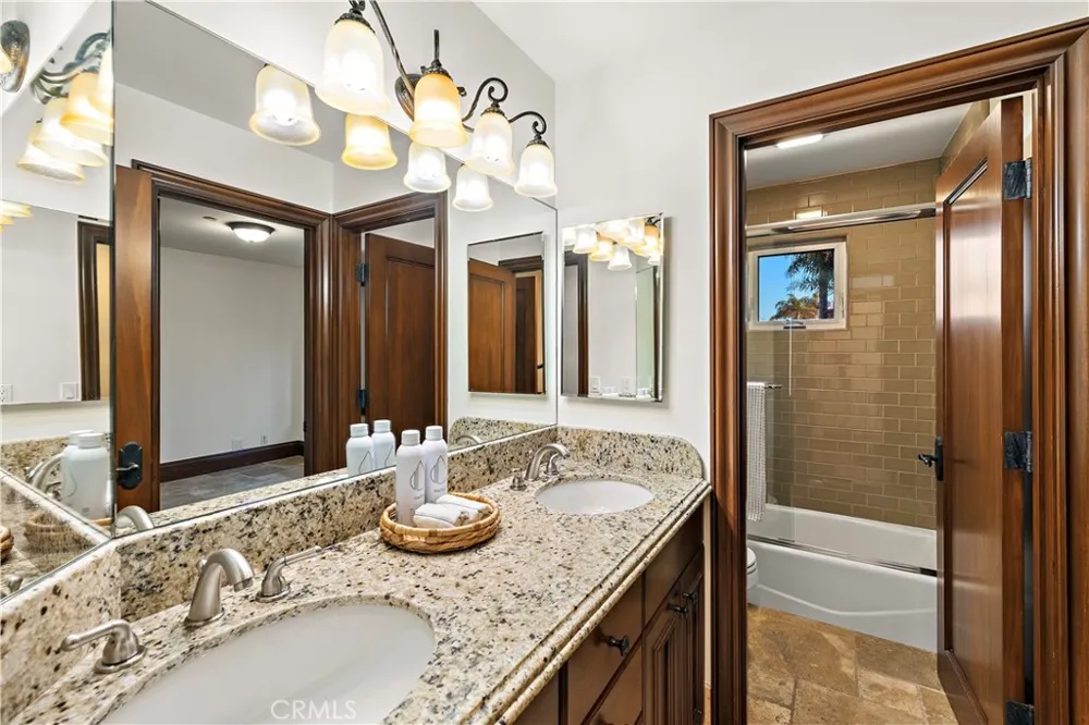 3811 Vista Blanca San Clemente, CA 92672