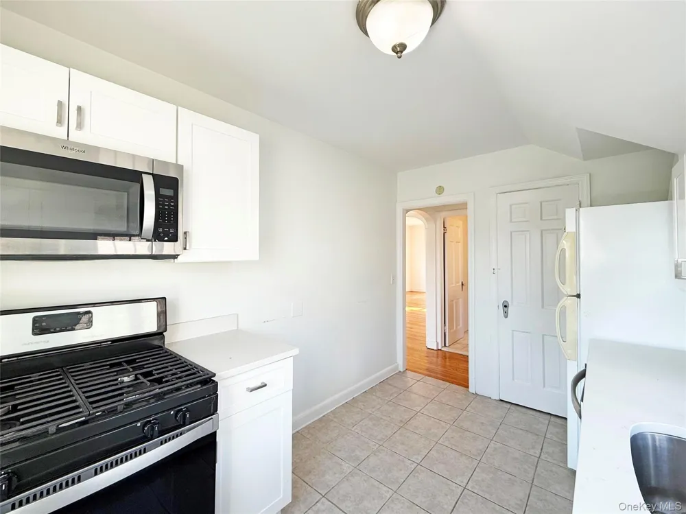 495 Montauk Highway East Quogue, NY 11942