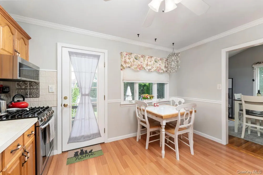 49 McKinley Street Saint James, NY 11780