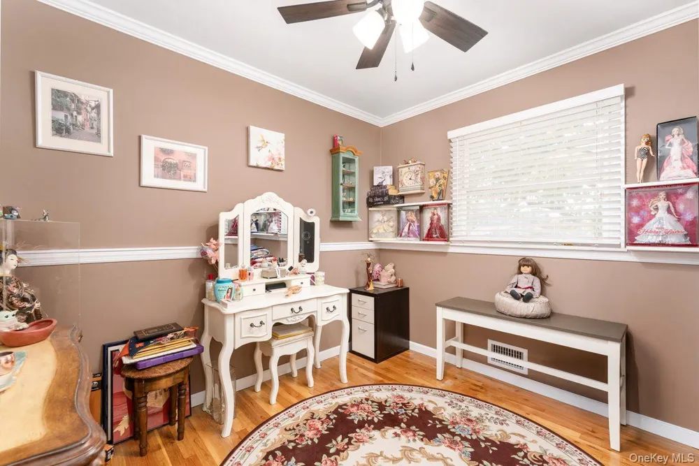 49 McKinley Street Saint James, NY 11780