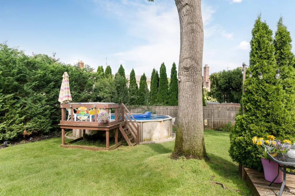 49 McKinley Street Saint James, NY 11780
