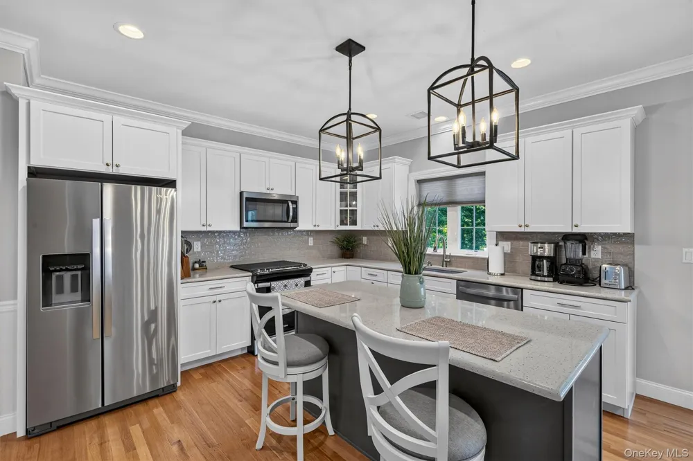 15 Alpine Lane Washingtonville, NY 10992