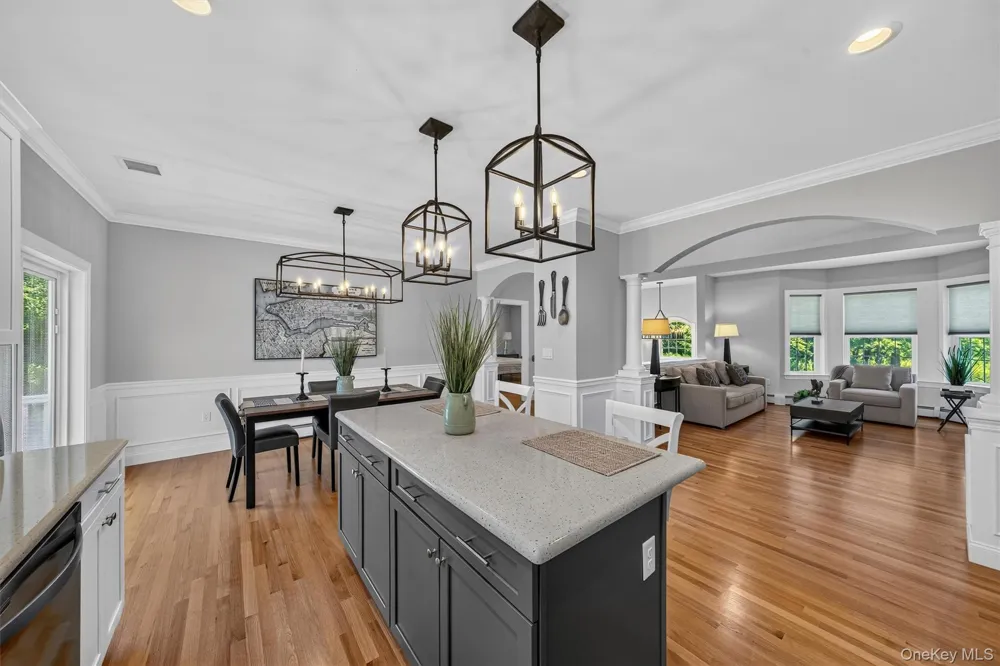 15 Alpine Lane Washingtonville, NY 10992