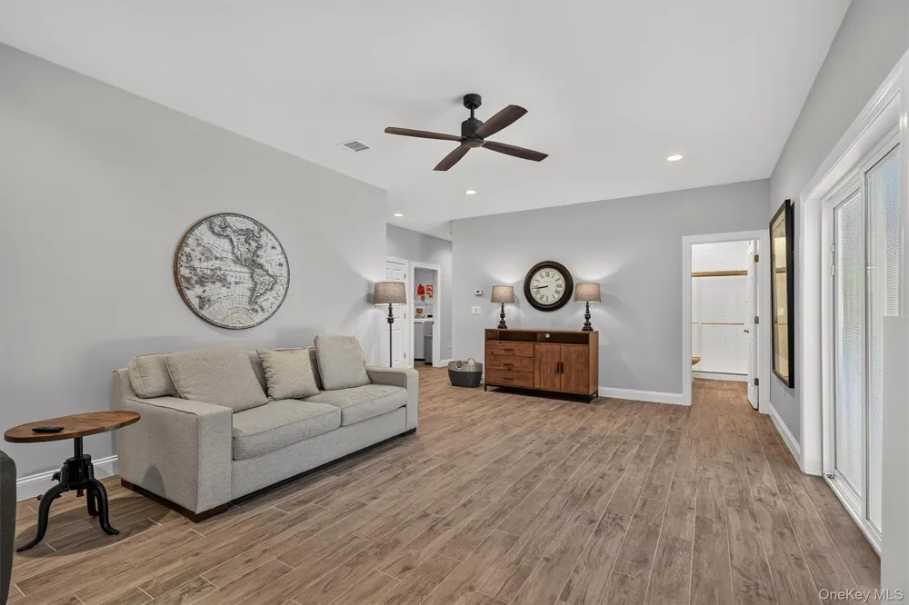 15 Alpine Lane Washingtonville, NY 10992