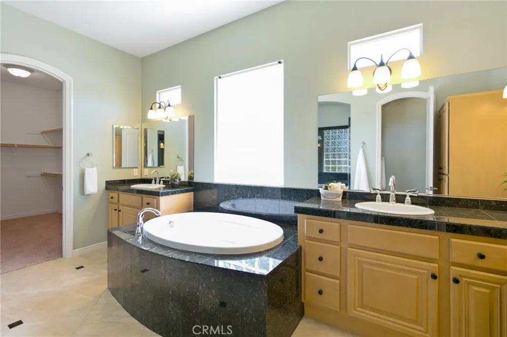 23806 Carrizo Gorge Court Corona, CA 92883