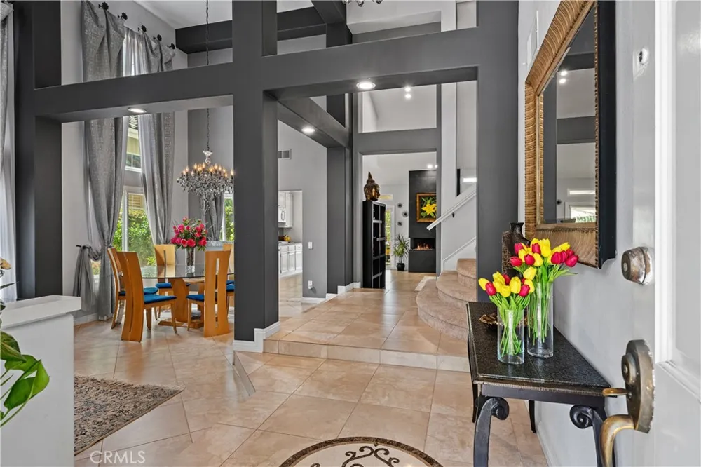 27 Rosy Finch Ln Aliso Viejo, CA 92656