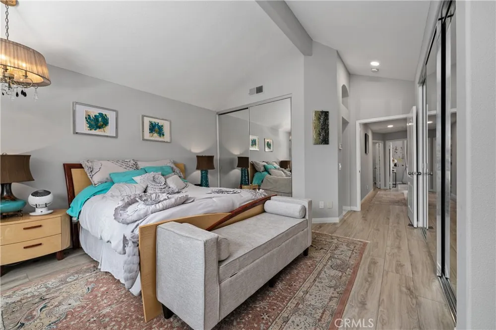 27 Rosy Finch Ln Aliso Viejo, CA 92656