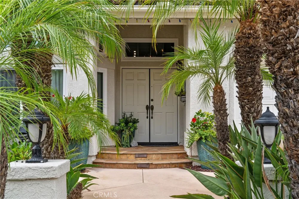 27 Rosy Finch Ln Aliso Viejo, CA 92656